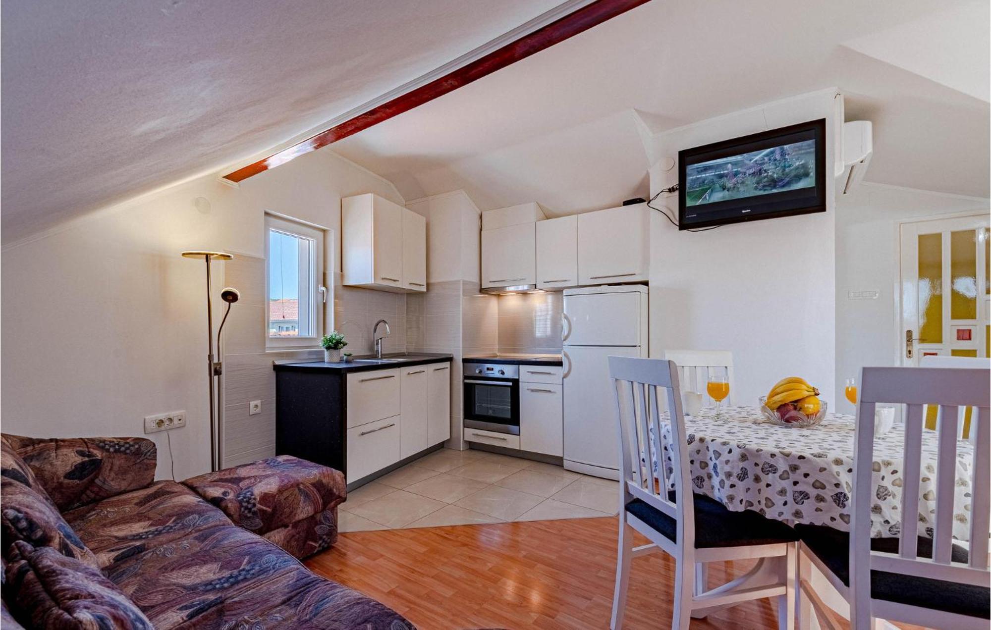 Beautiful Apartment In Vela Luka With Wifi Exteriör bild