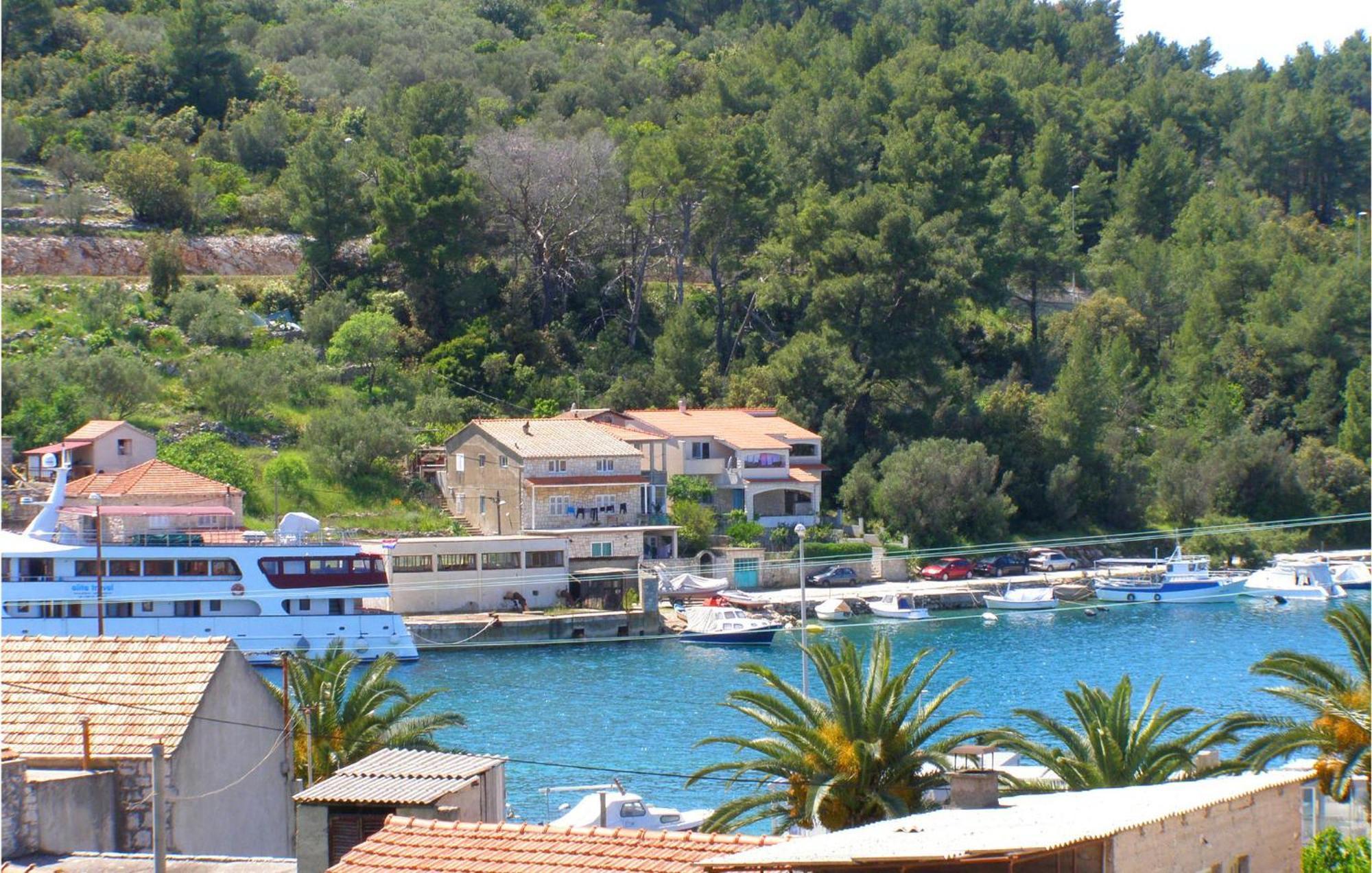 Beautiful Apartment In Vela Luka With Wifi Exteriör bild